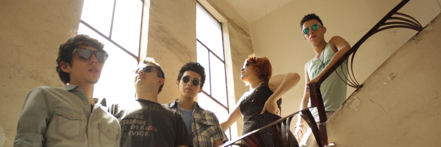 mozes_band's profile banner image