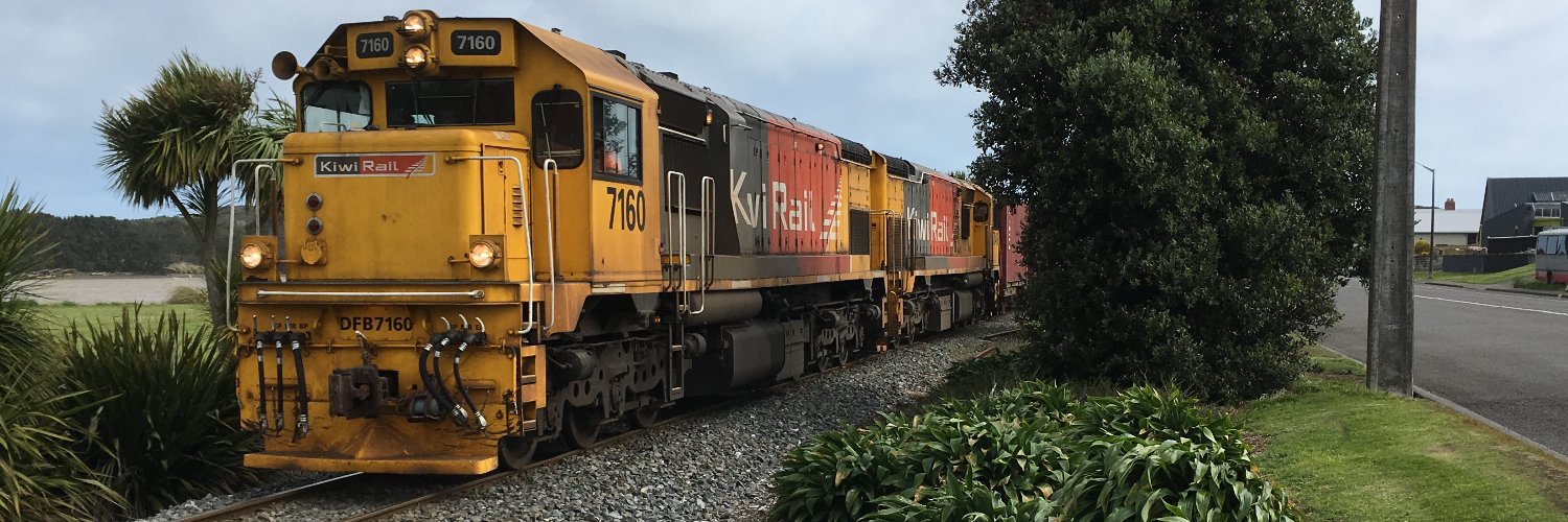 tf1956's profile banner image