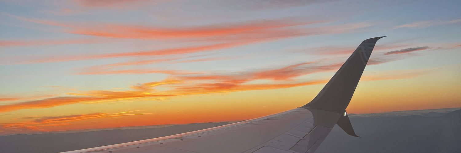 arrianavv's profile banner image