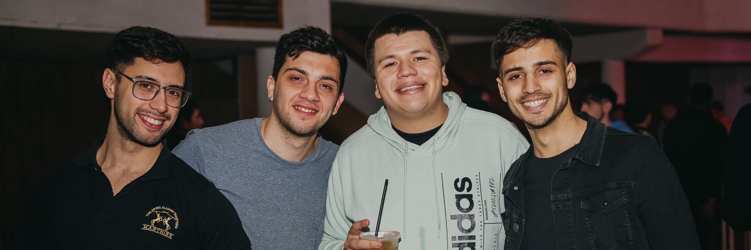 maximoggia's profile banner image