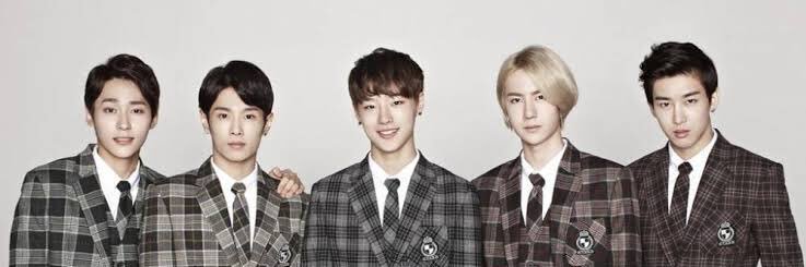 ก้อนเเก้มเเบ้กๆ🐳 banner