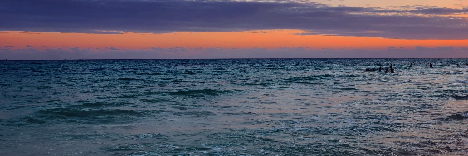 angye04's profile banner image