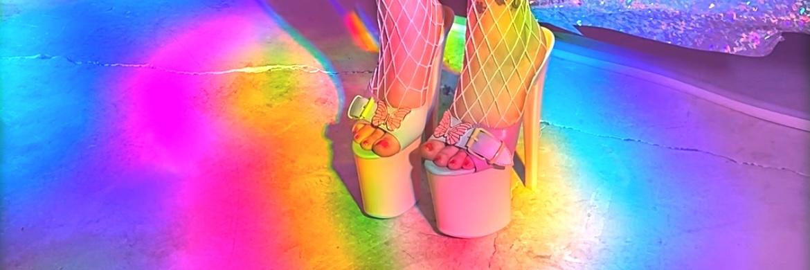 Sarah__Sierra's profile banner image