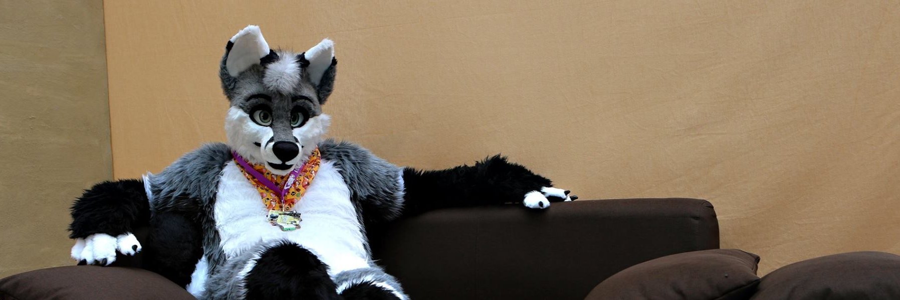 Hyera Foxa 🥖 banner
