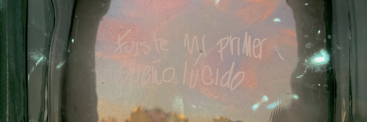 kmiisv's profile banner image