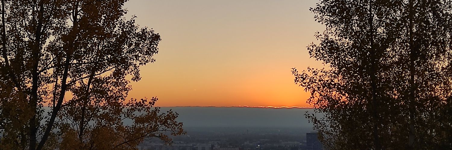 svlad75's profile banner image