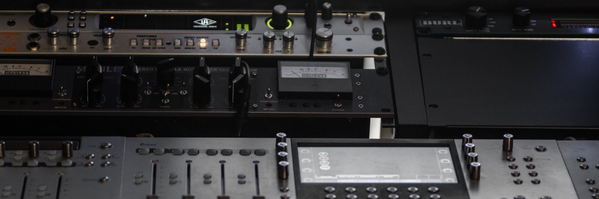 HeadTracksEnt's profile banner image