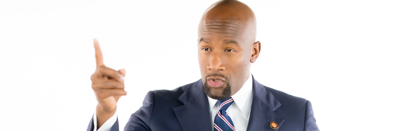 Quacy L. Smith banner