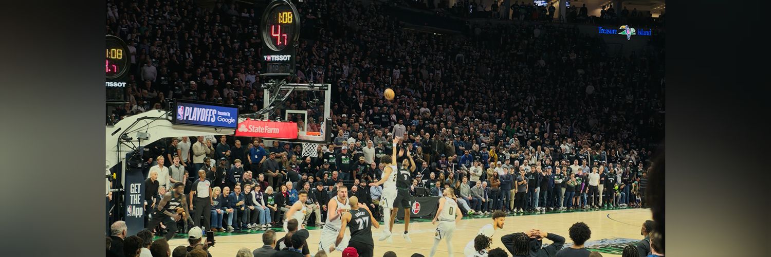 MinneManda🐺 banner