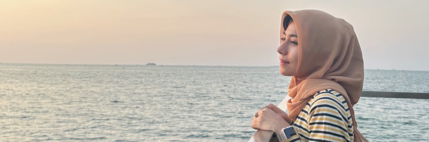 dindaziah's profile banner image