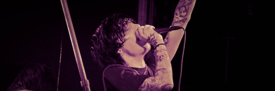 drewwlovesit's profile banner image
