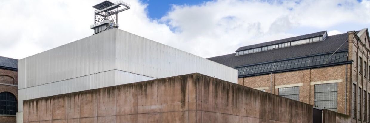 C-mine Cultuurcentrum banner