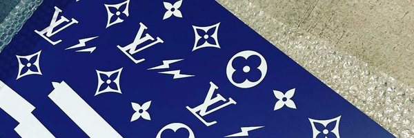 JohnnyWintour Profile Banner