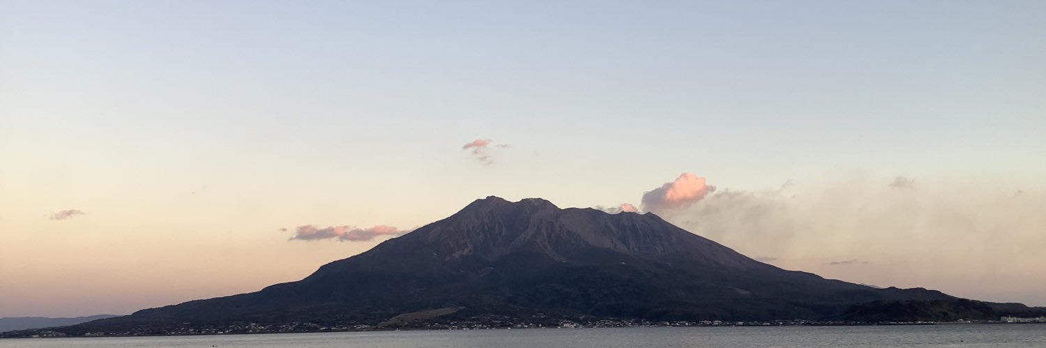 wazekago's profile banner image