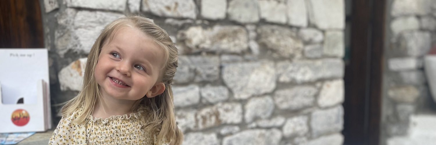 Thynello's profile banner image