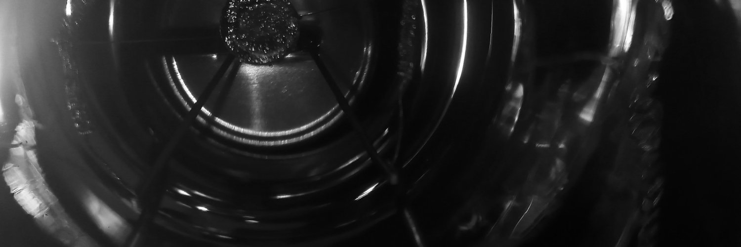 RussellTennant's profile banner image