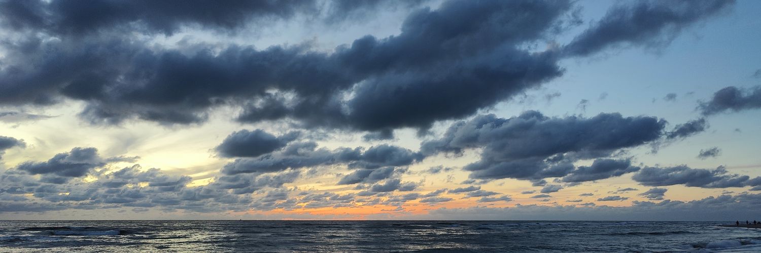 CryptoroverZ's profile banner image