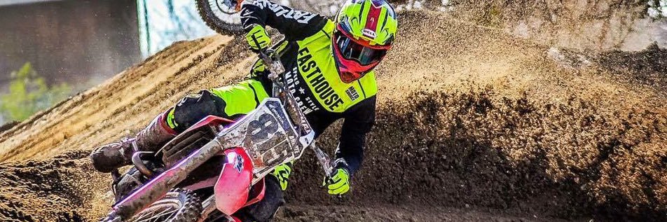 AARON ARRATE banner
