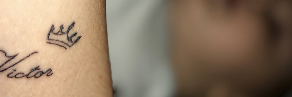 trendbyana's profile banner image
