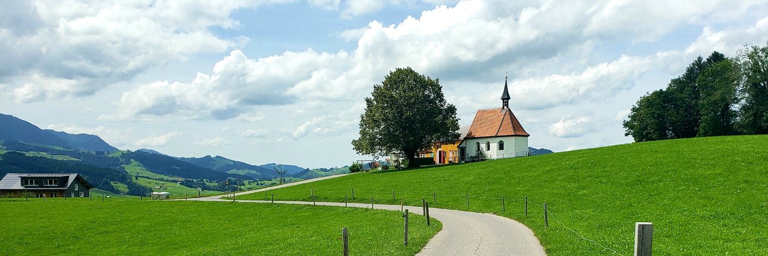 tombilcze's profile banner image