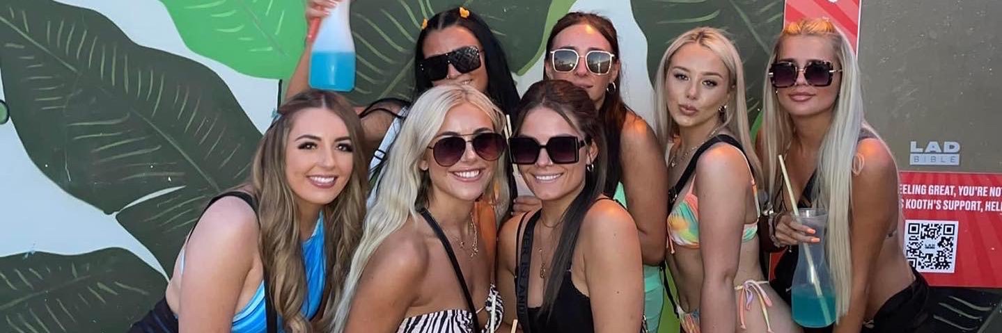 daisy_launder's profile banner image