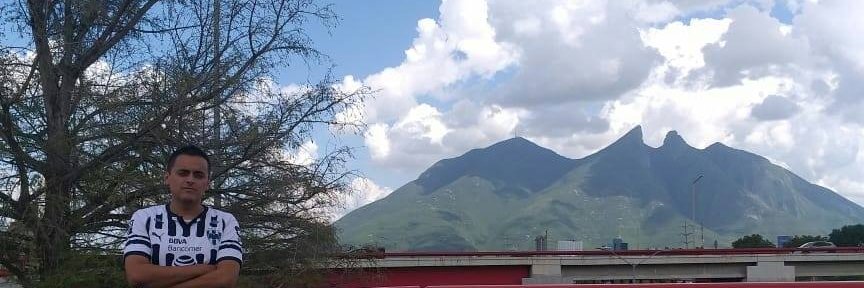 José Lozano banner