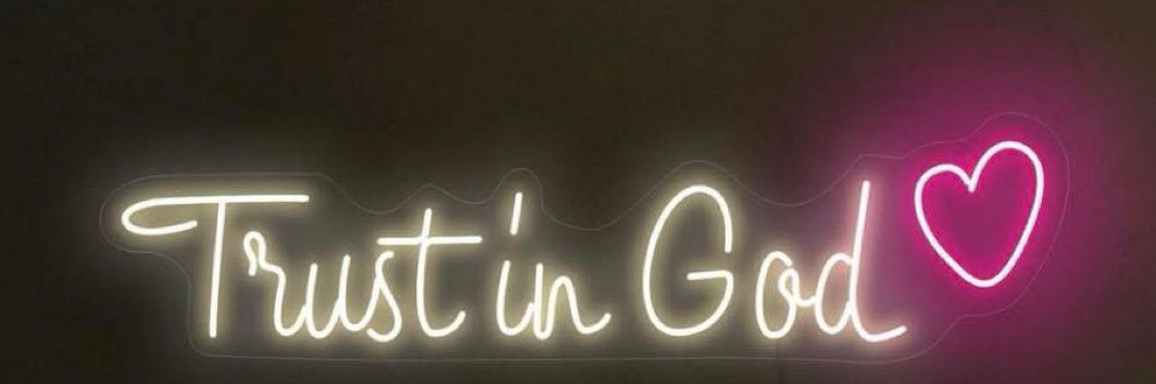 𝓜🎀 banner