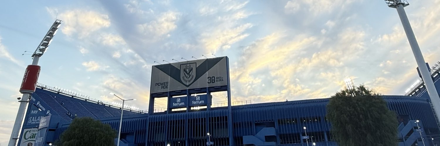 layanico's profile banner image