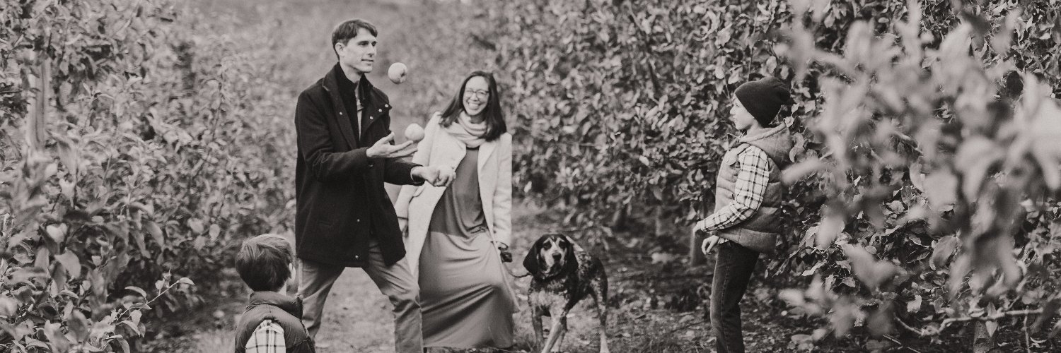 e_bobbin's profile banner image