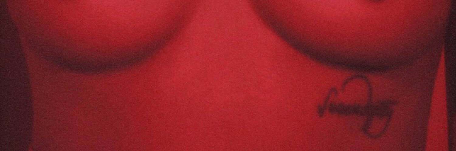 xstephnj's profile banner image
