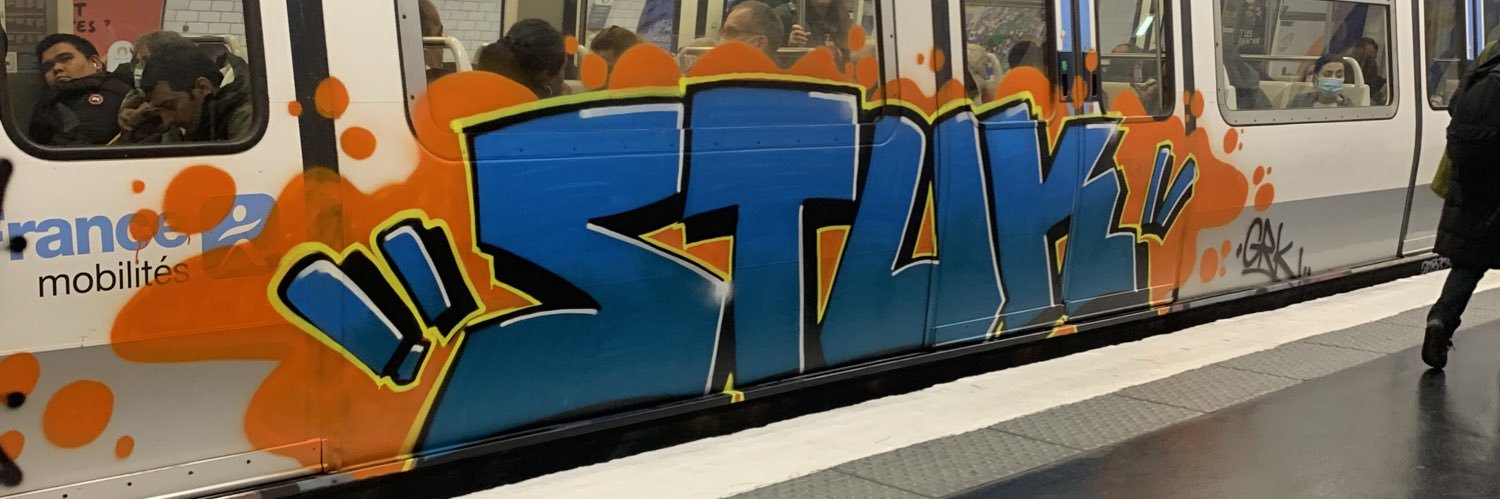 snapologue's profile banner image