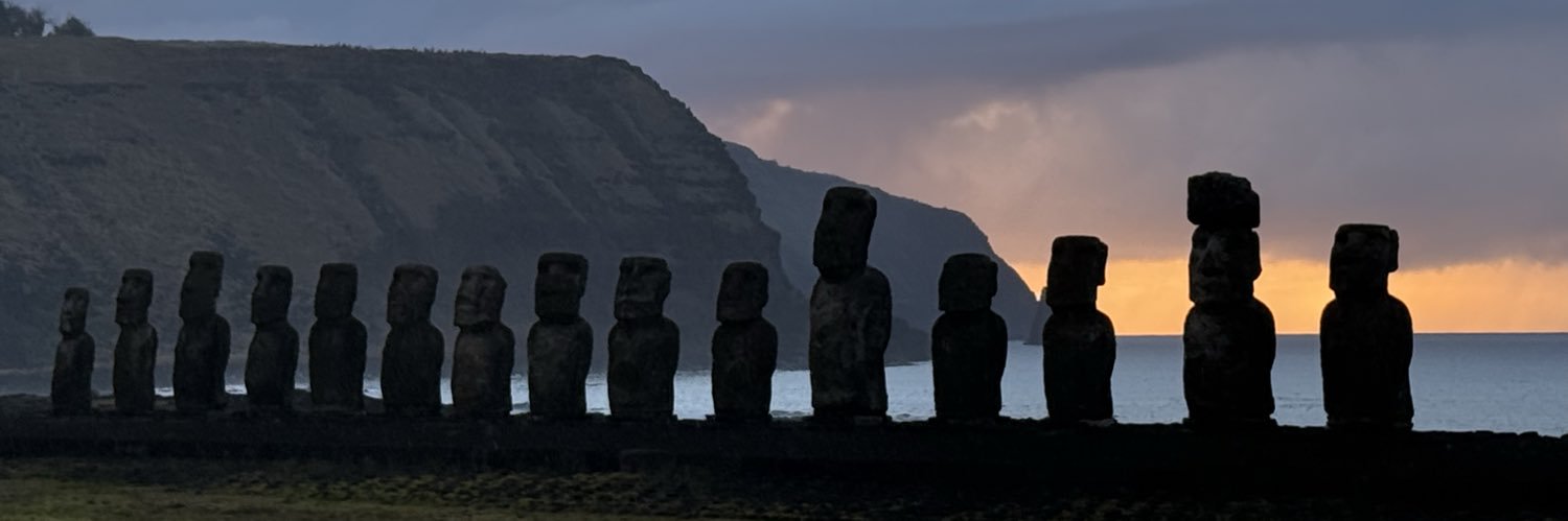 carlescusido's profile banner image