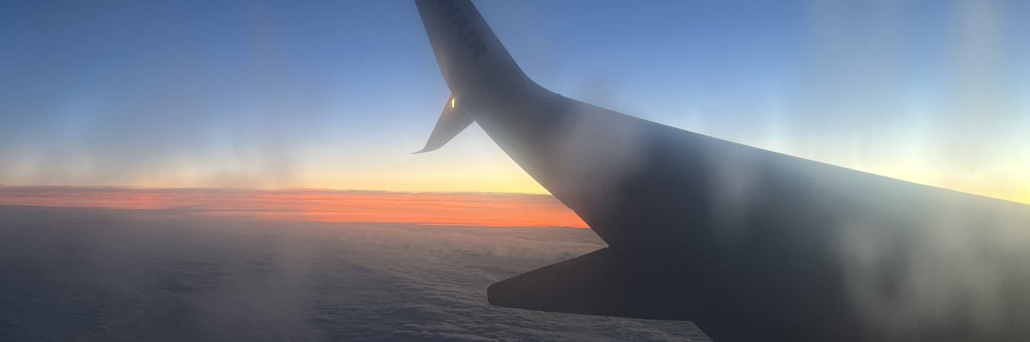 larasmithxx's profile banner image