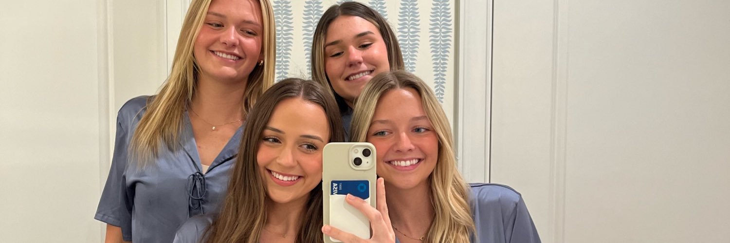 abby everly banner