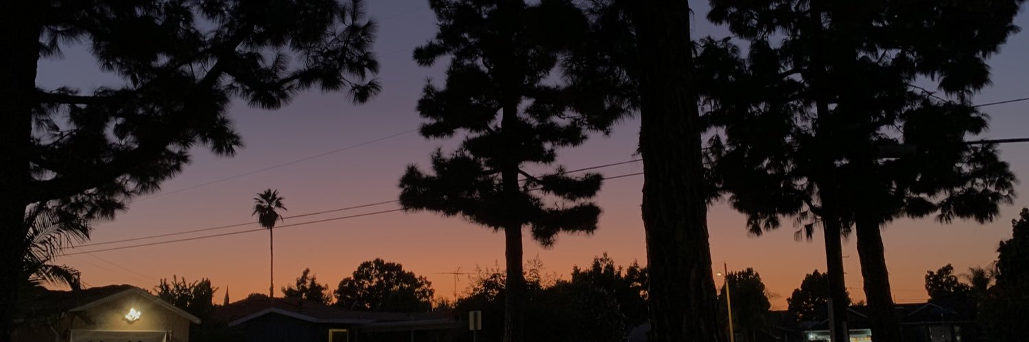 queen_yempsy's profile banner image