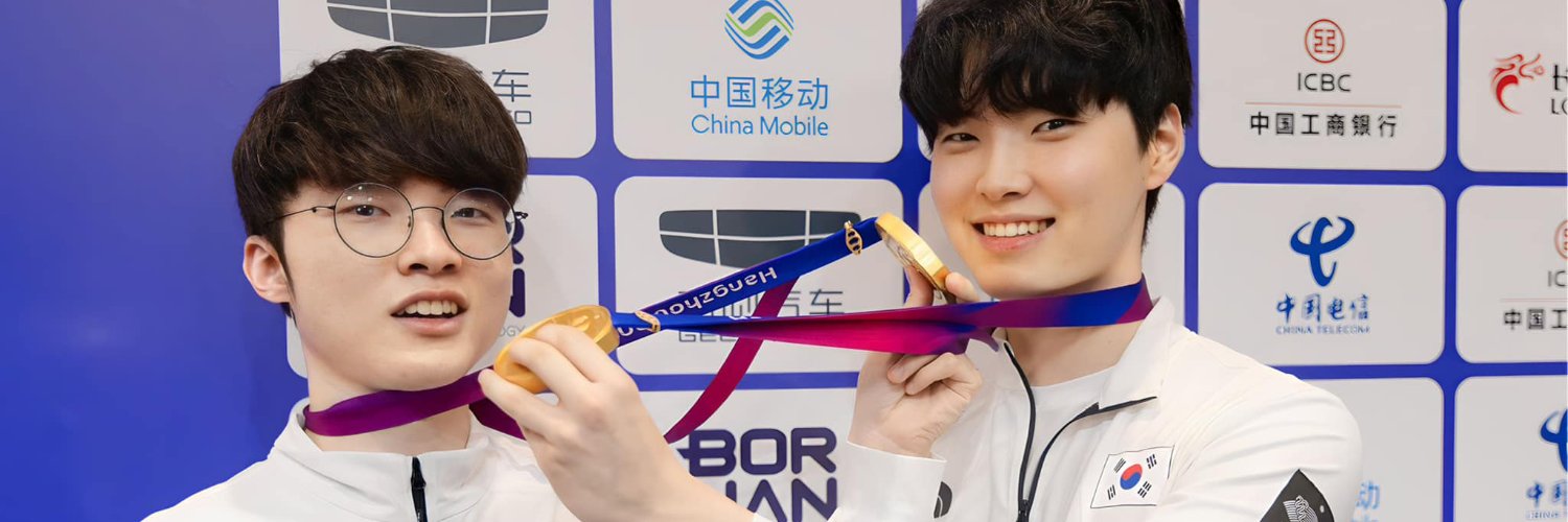 tourheart_'s profile banner image