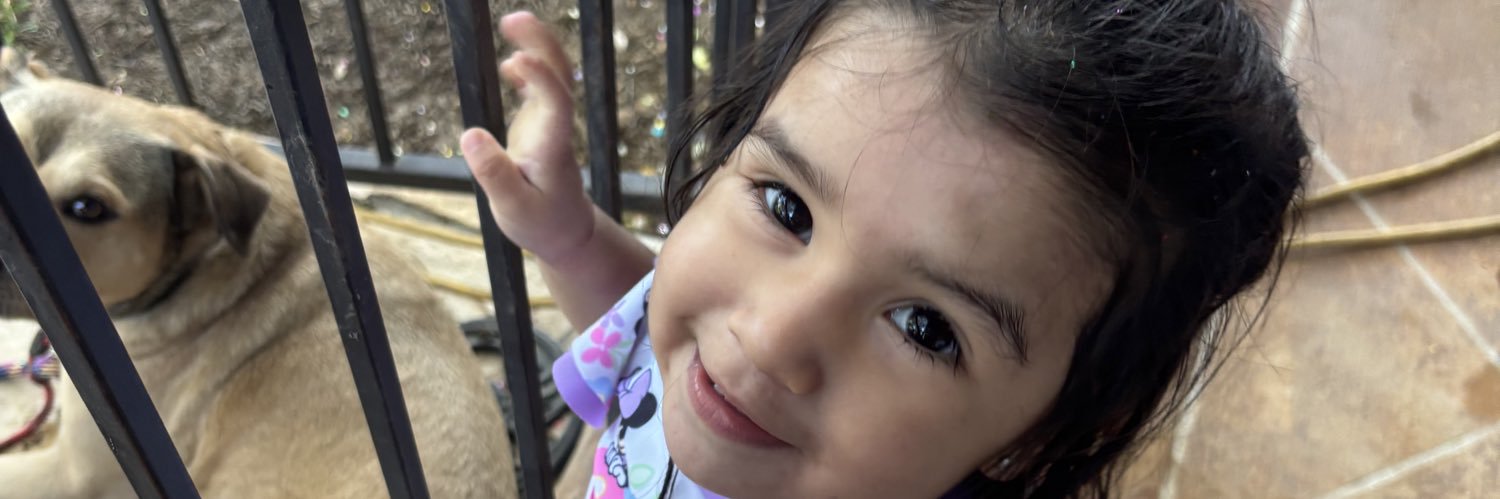 Elizabeth🦋 banner