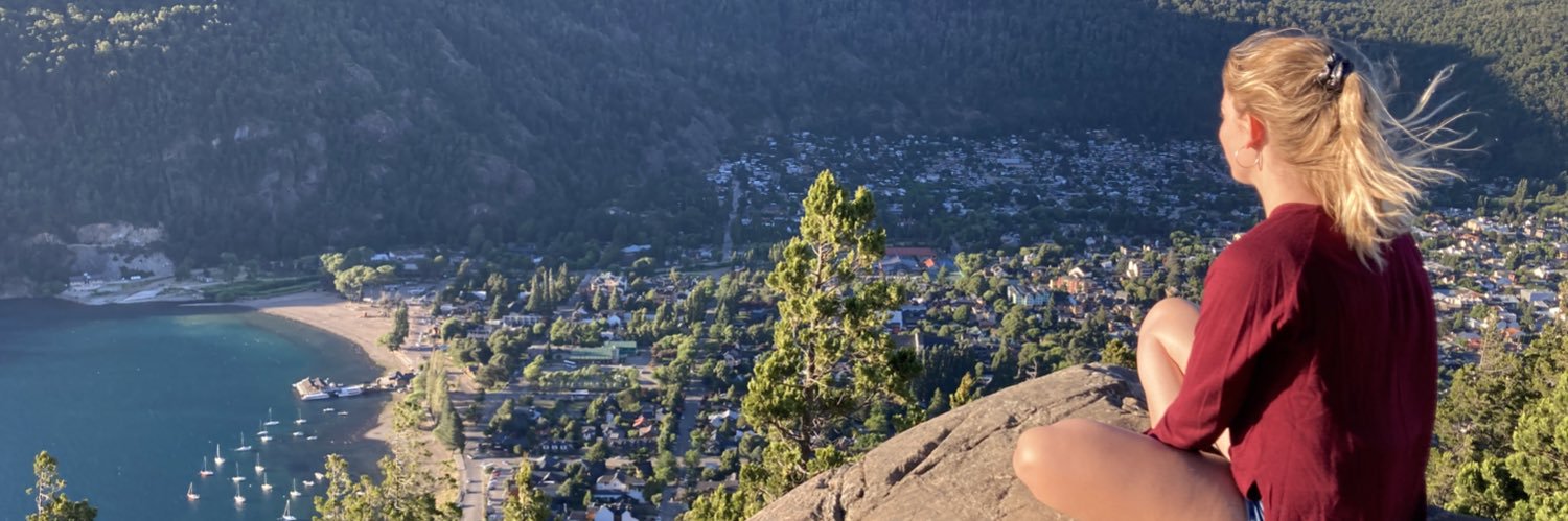 CaroEsser's profile banner image