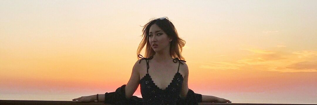 AnnLiRocks's profile banner image