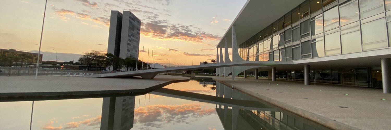 Daniel Carvalho banner