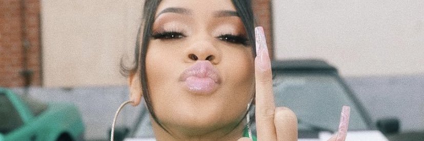 xodrealee's profile banner image