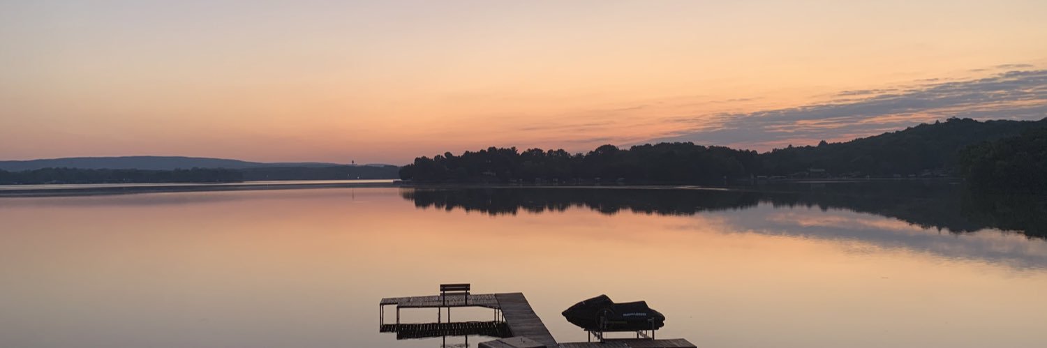 laningforwi's profile banner image
