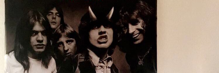 Noturbaelie's profile banner image