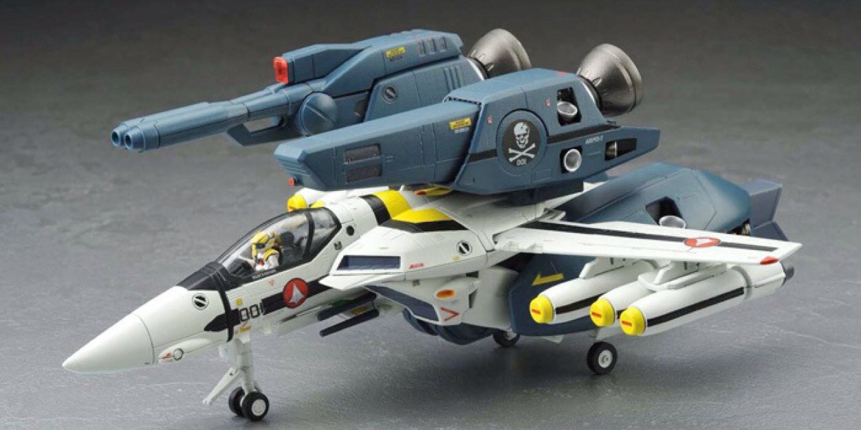 VF-1S ロイ・フォッカー banner