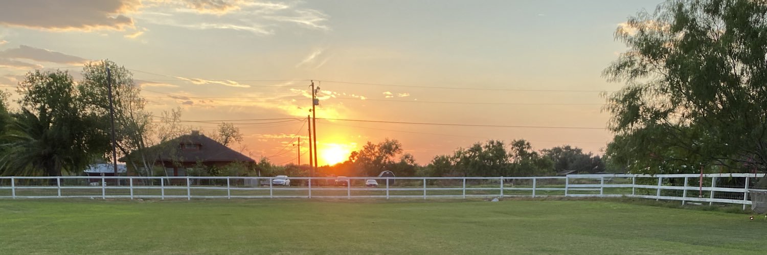 teachmoreno's profile banner image