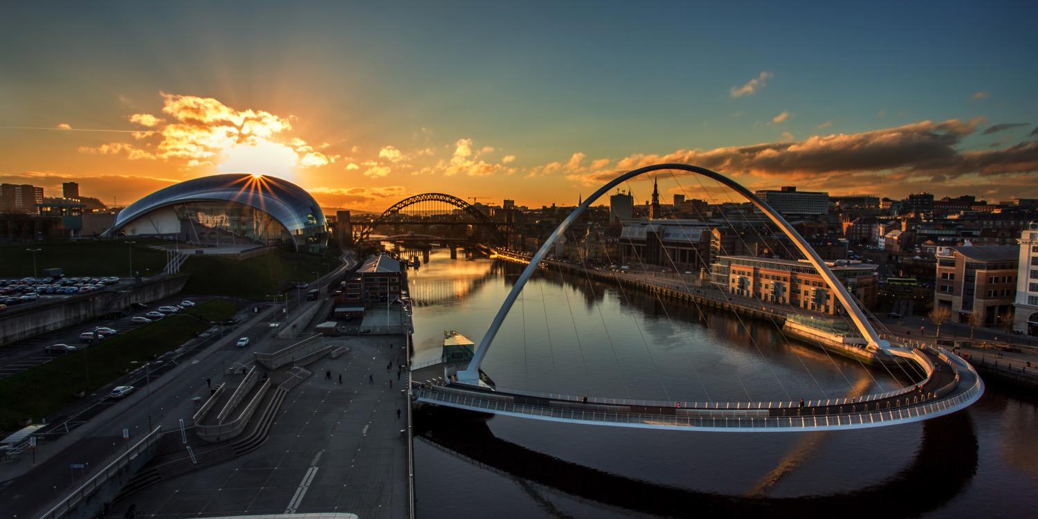 IH Newcastle/ NE14Languages banner