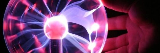 César López banner