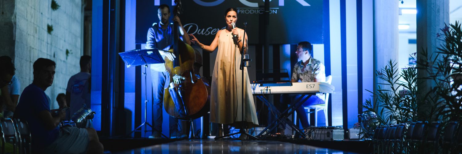 ElenaStella2001's profile banner image