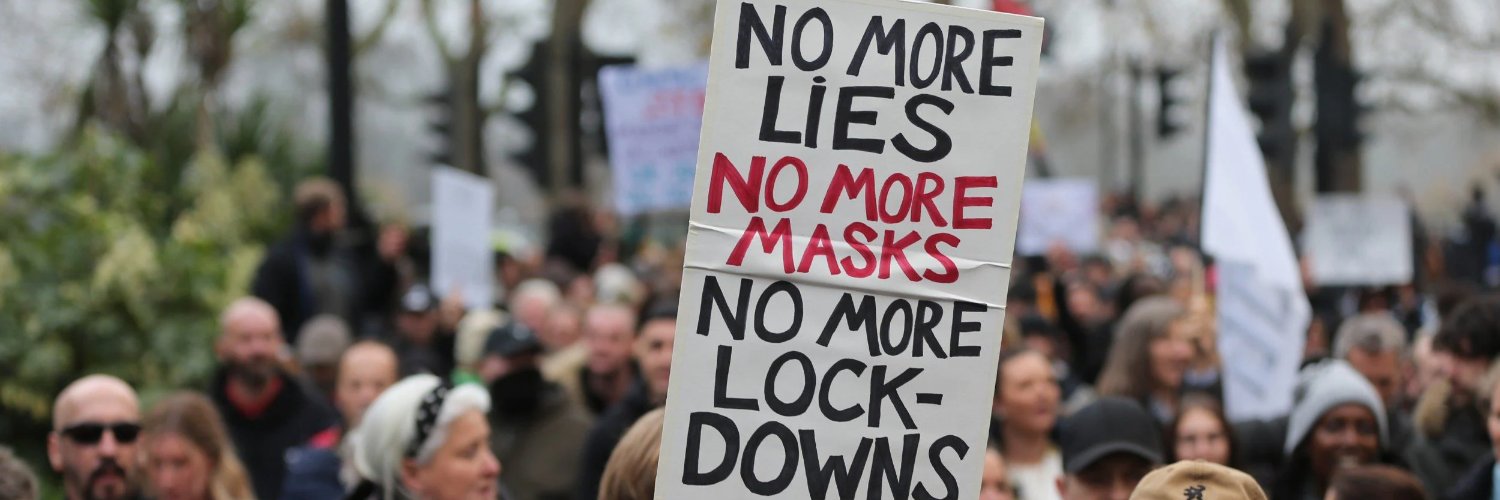 Crouchender 🇬🇧 banner