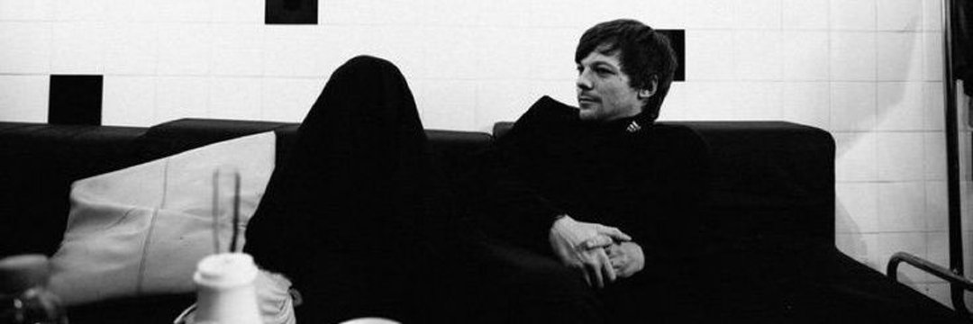 houisproud's profile banner image